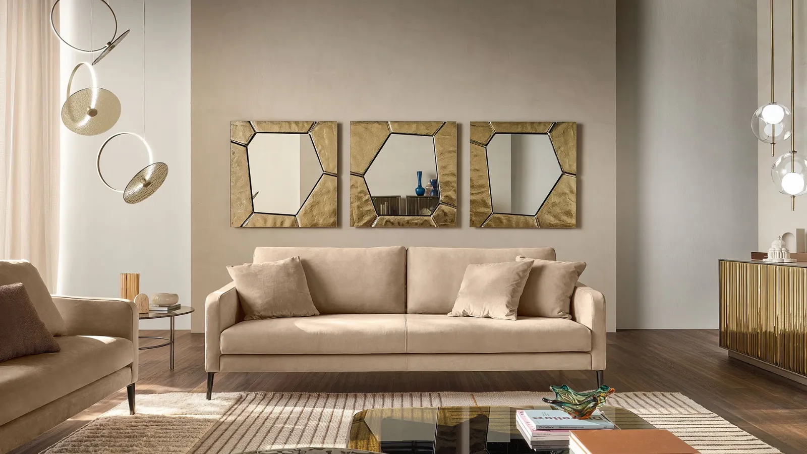 Specchio con cornice in vetro Silica di Fiam
