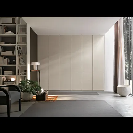 Armadio con anta battente Gola in laccato poro aperto madreperla di Tomasella