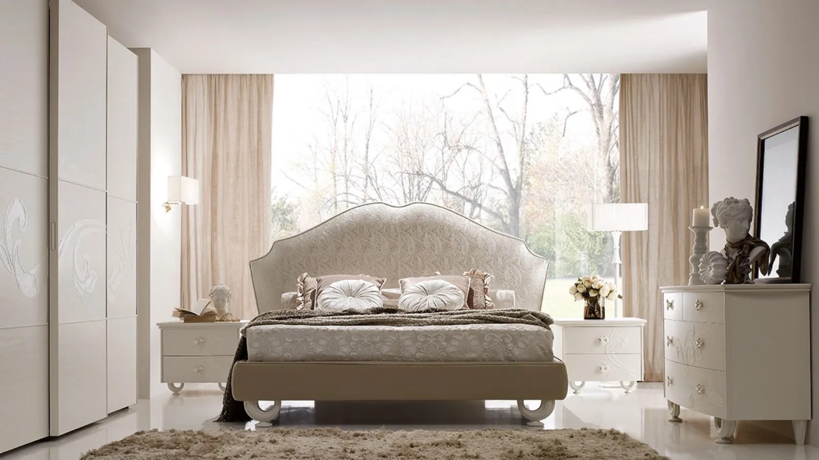 Letto con testiera Notte di Note Ercole di Ferretti e Ferretti