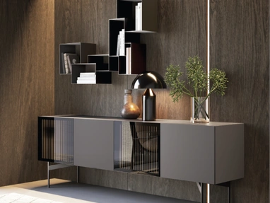 Madia Lucifer in laccato e vetro di Voltan