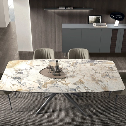 Tavolo Mikado di Tomasella