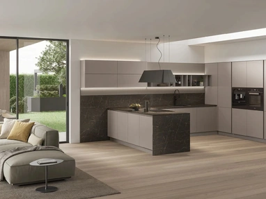 Cucina Moderna con penisola Color Trend 03 di Stosa